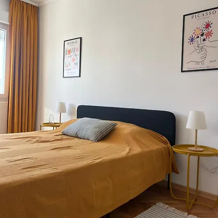Apartamento Cozy & Sunny 2-bedroom In Location In The *